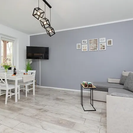 Apartment Family Apartment Sklodowskiej-Curie By Renters
